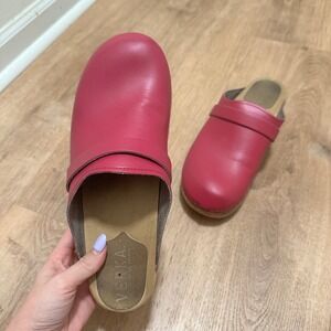 Verka | Pink Leather Wooden Mule‎ Swedish Clogs, Made in Sweden, Size EU 42